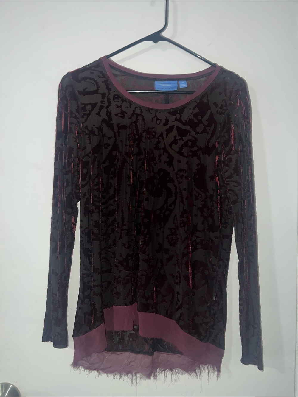 Simply Vera Vera Wang Burgundy Velvet Burnout Long-Sleeve Top